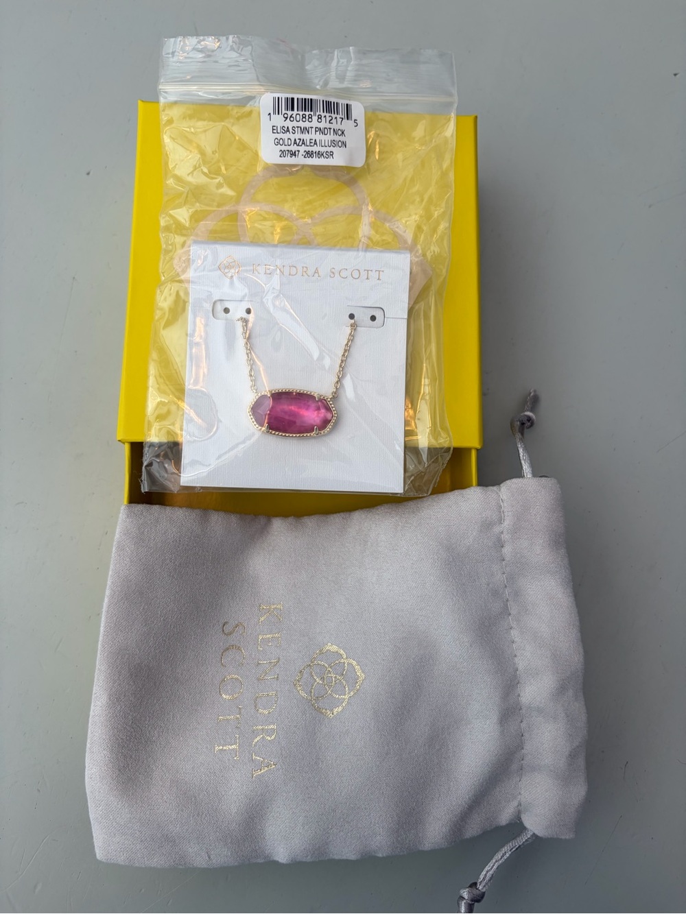 Kendra Scott Necklace